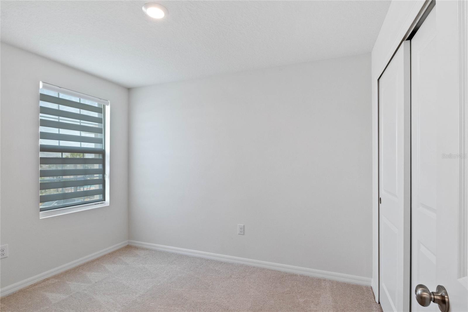 Image 17 of 26 For 470 Hamlet Loop