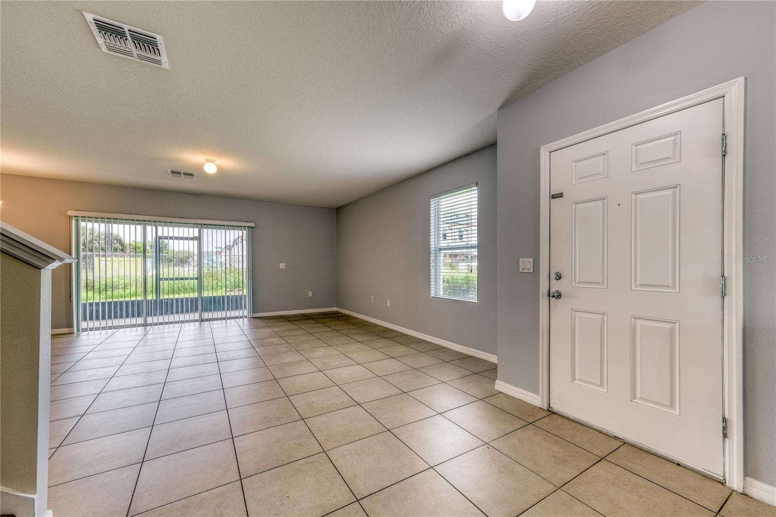 Image 10 of 34 For 276 Arbor Lakes Drive