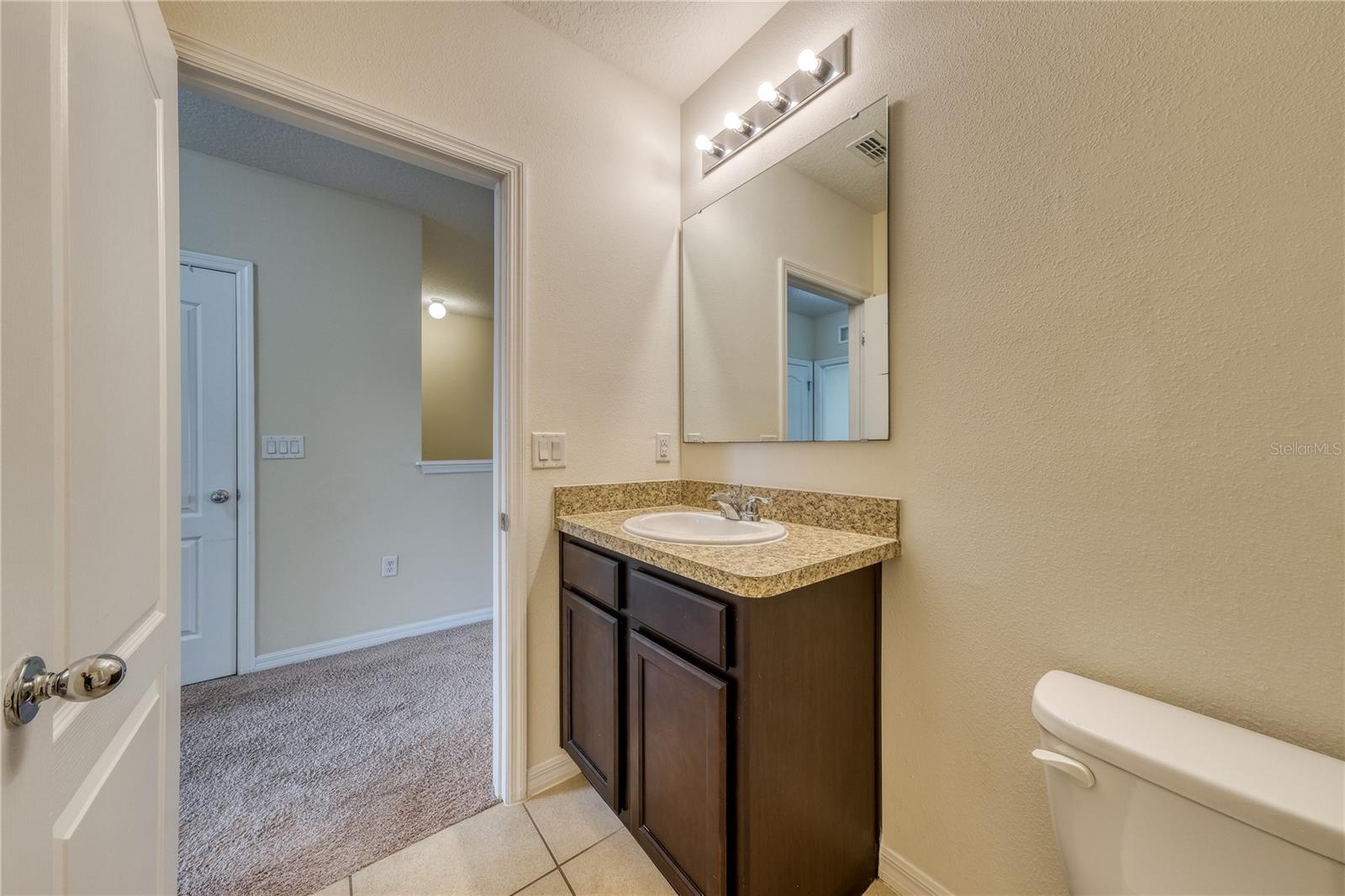 Image 22 of 34 For 276 Arbor Lakes Drive