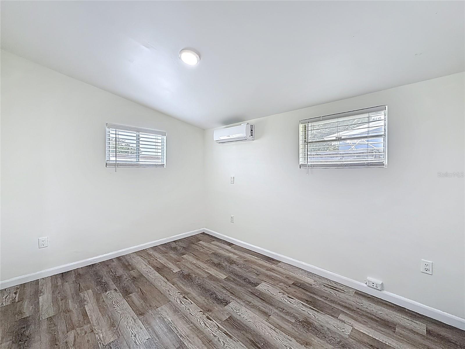 Image 19 of 40 For 4157 Winchester Lane