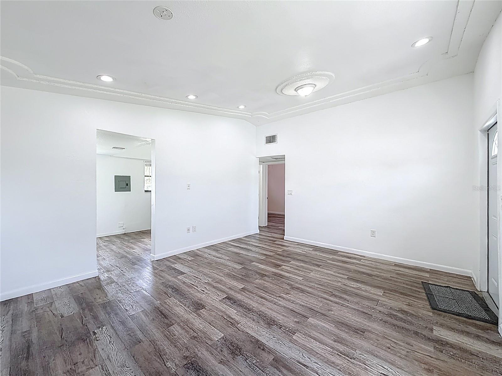 Image 24 of 40 For 4157 Winchester Lane