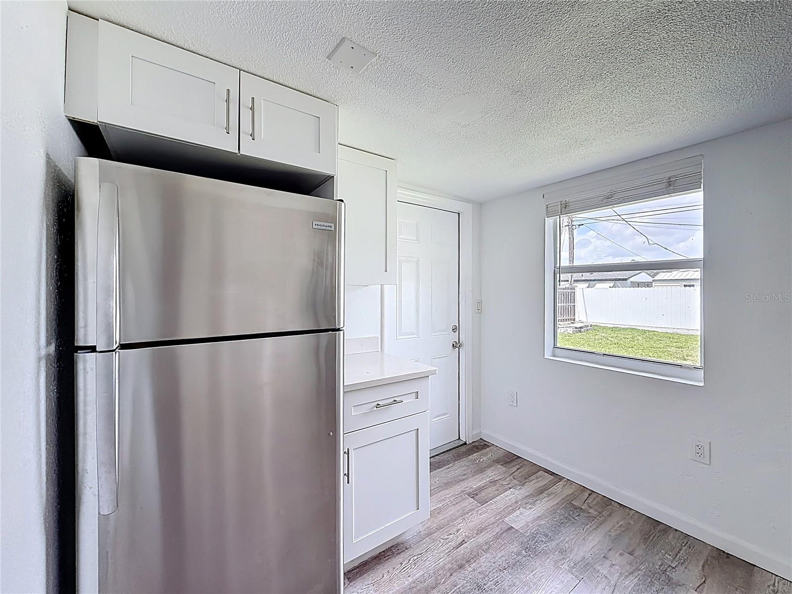 Image 5 of 40 For 4157 Winchester Lane