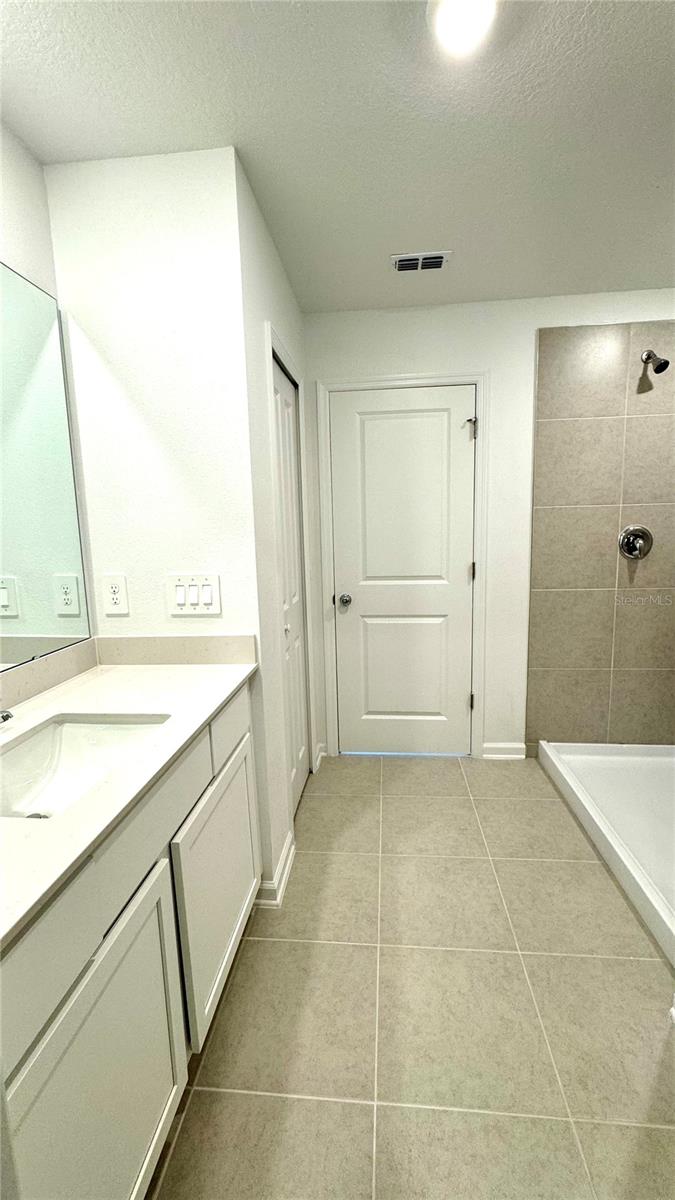 Image 15 of 33 For 3430 Howell Drive