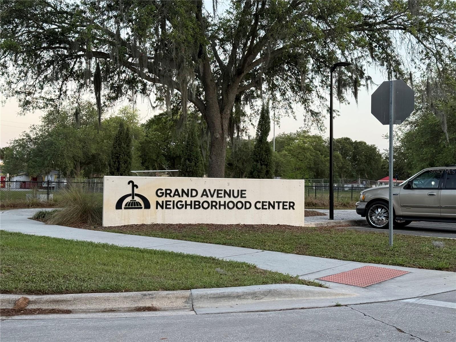 Image 15 of 15 For 644 Indiana Street