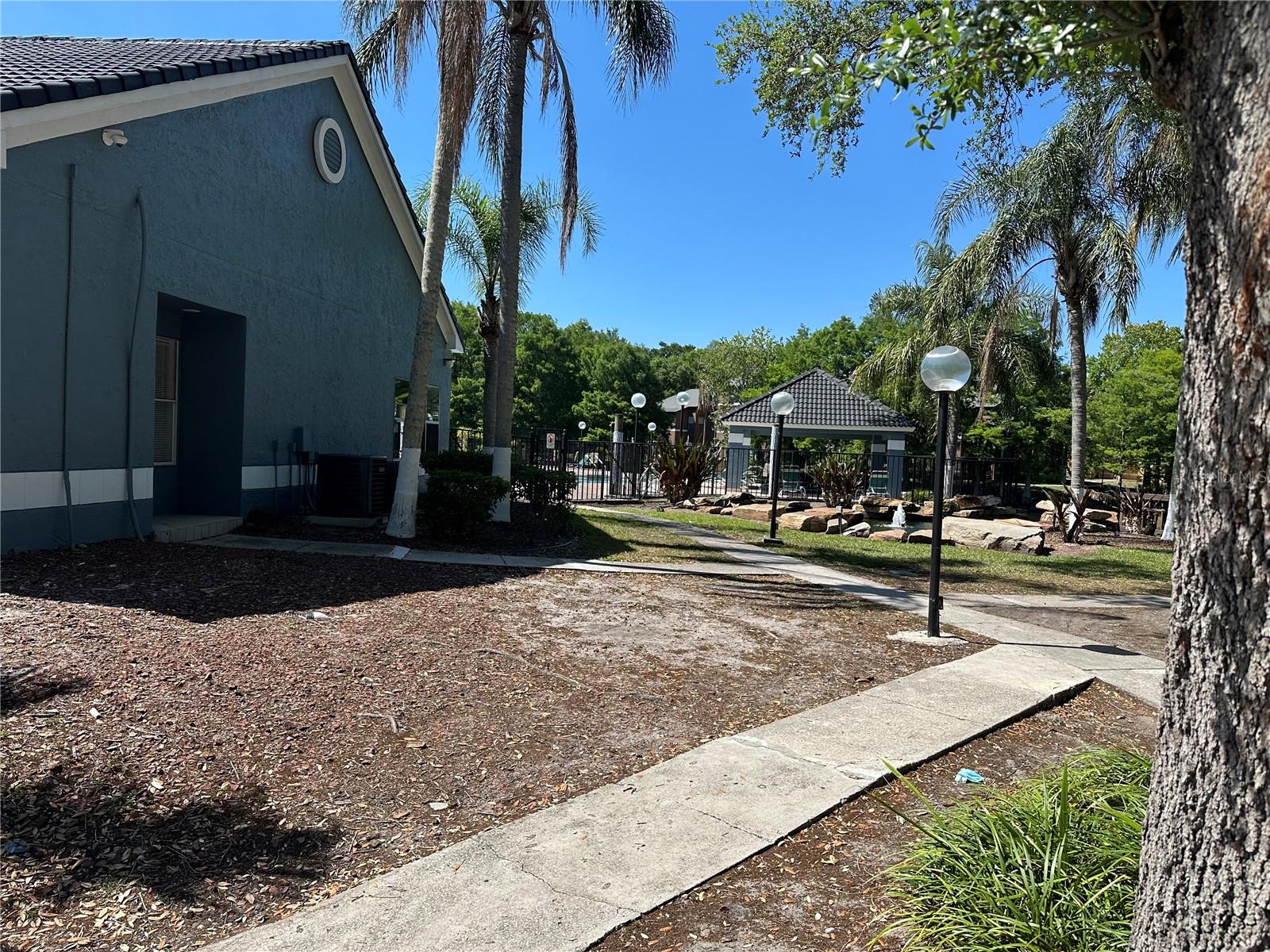 Image 4 of 7 For 5761 Gatlin Avenue 526