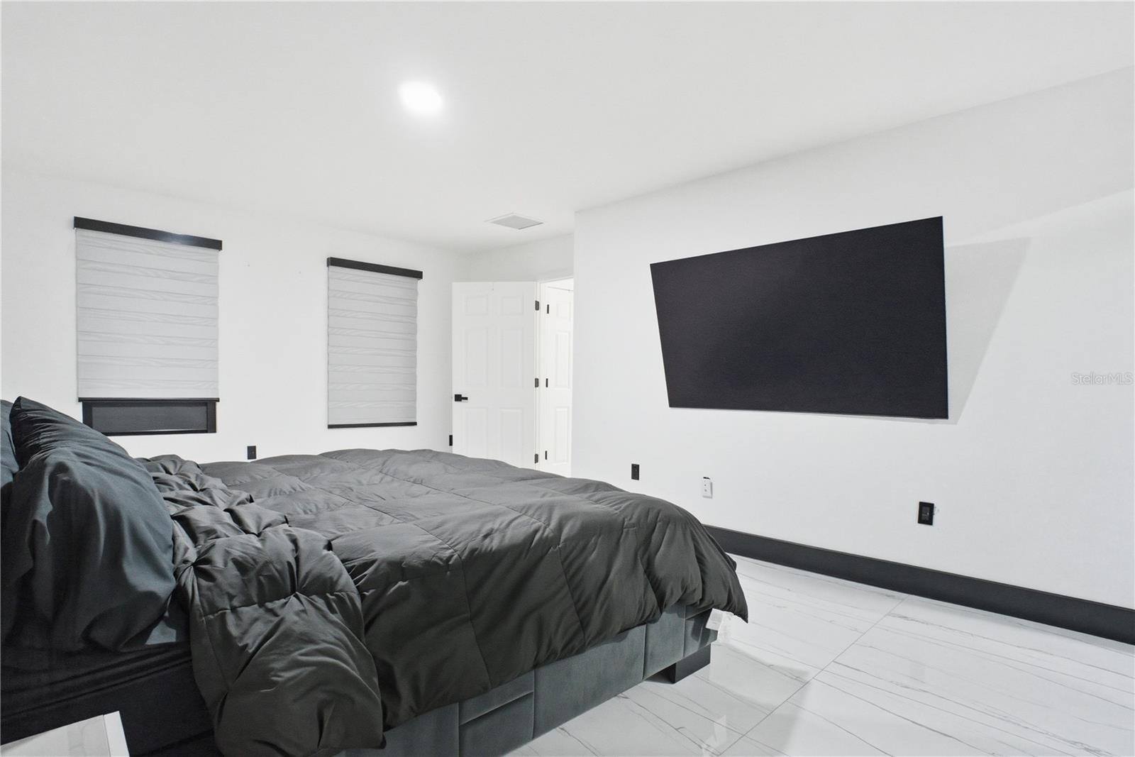 Image 15 of 57 For 2043 Rainier Drive