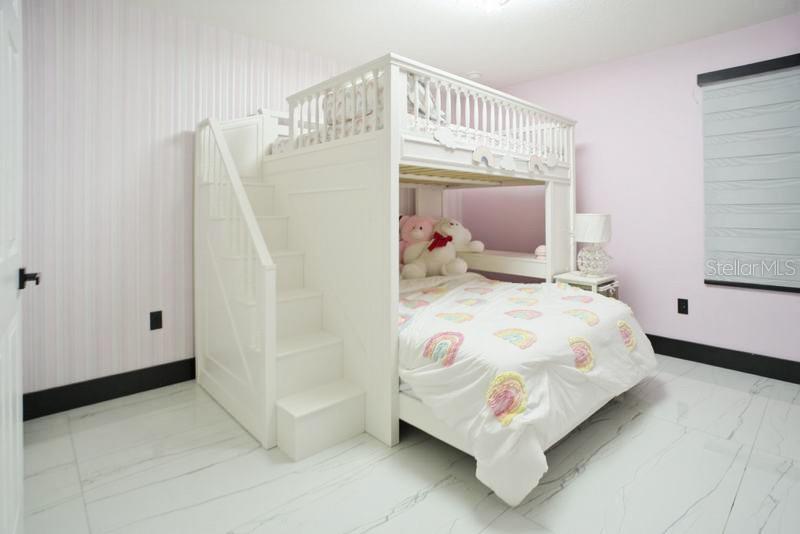 Image 30 of 57 For 2043 Rainier Drive