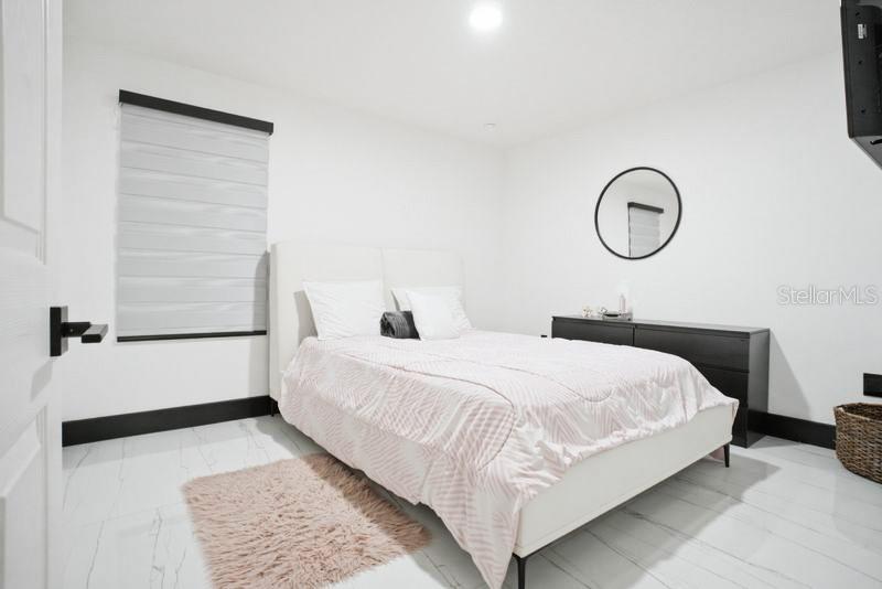 Image 35 of 57 For 2043 Rainier Drive