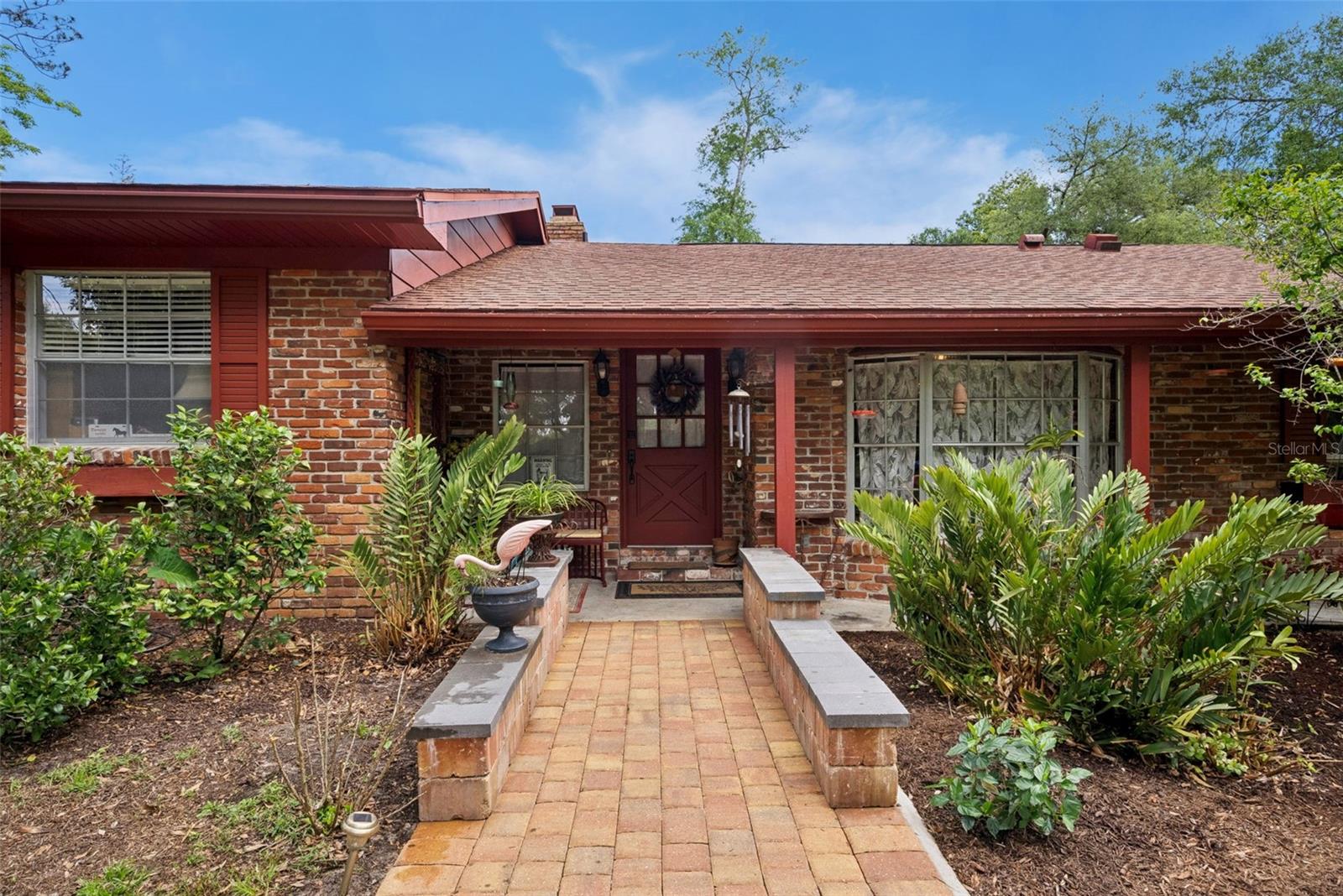 Image 28 of 58 For 295 Frances Circle