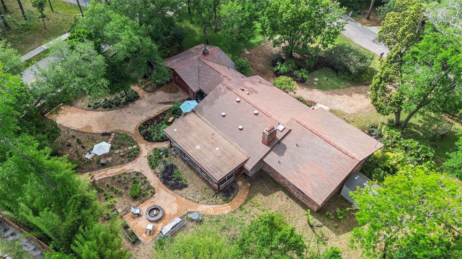 Image 30 of 58 For 295 Frances Circle