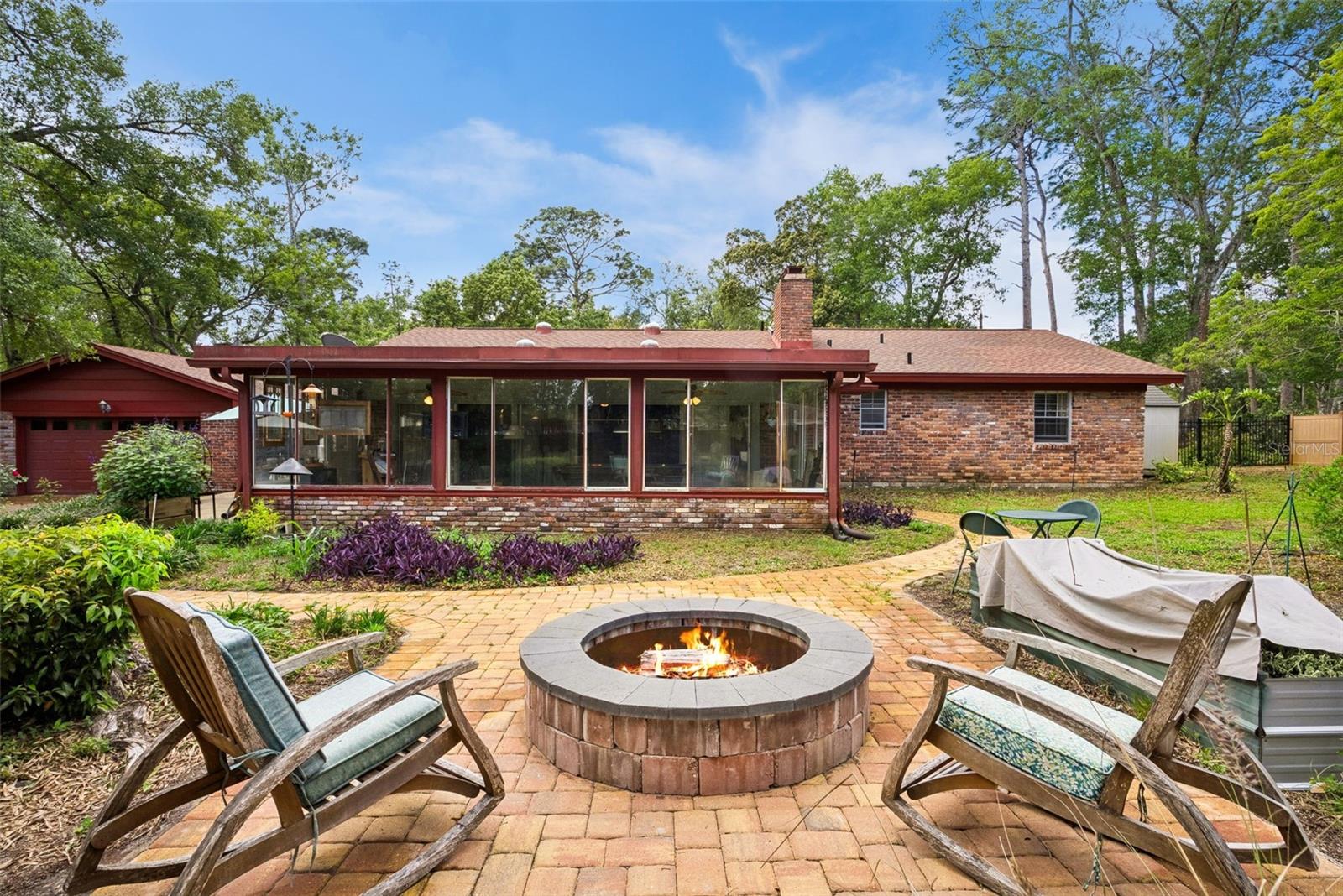 Image 4 of 58 For 295 Frances Circle