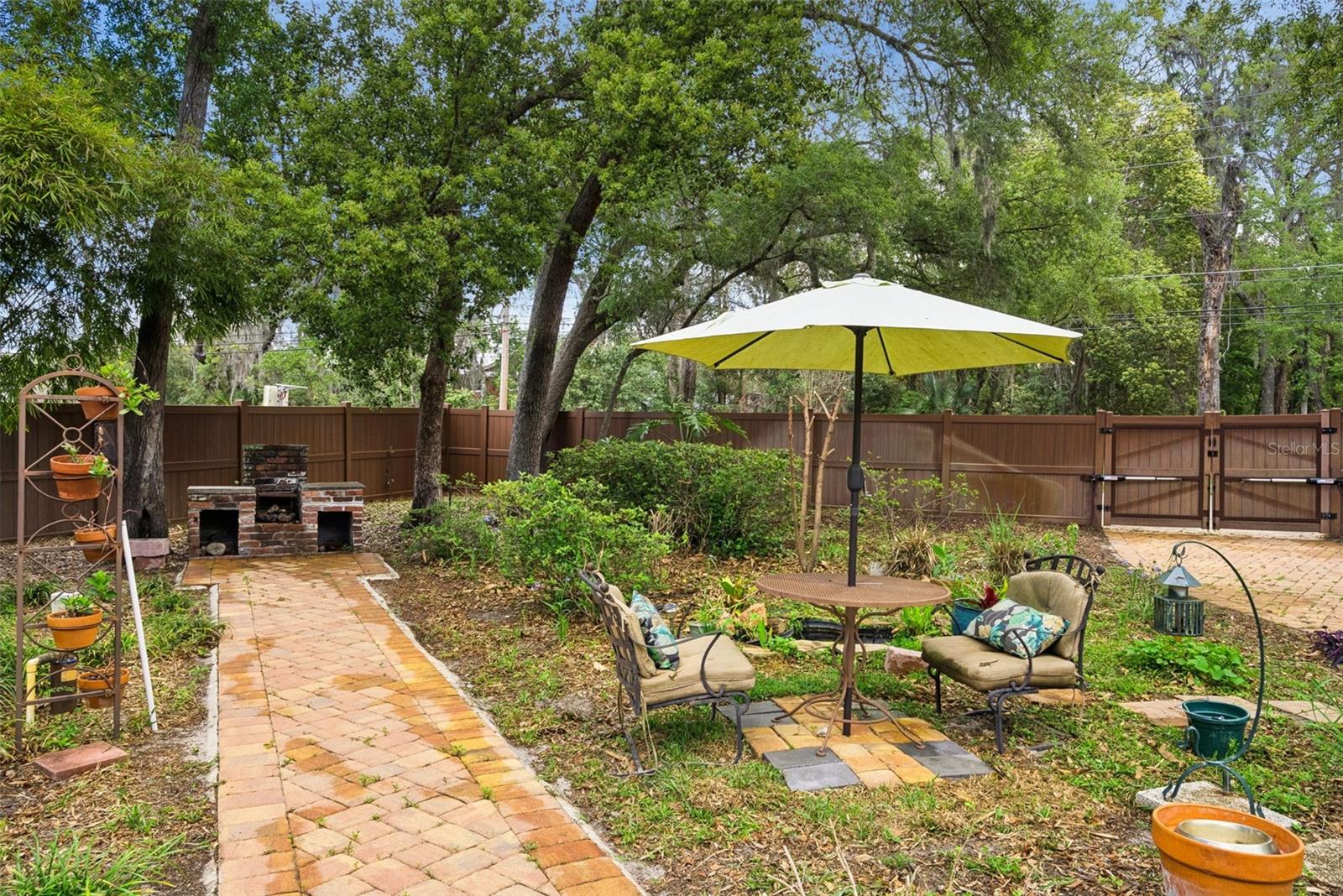 Image 46 of 58 For 295 Frances Circle