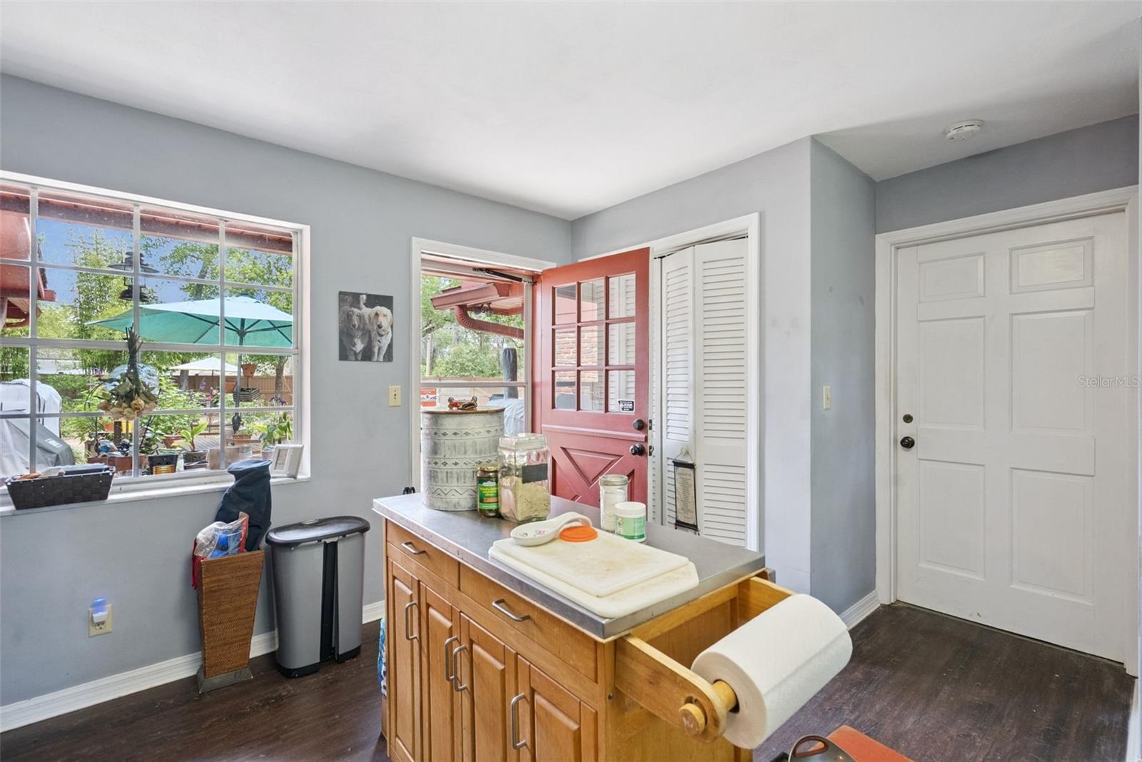 Image 49 of 58 For 295 Frances Circle