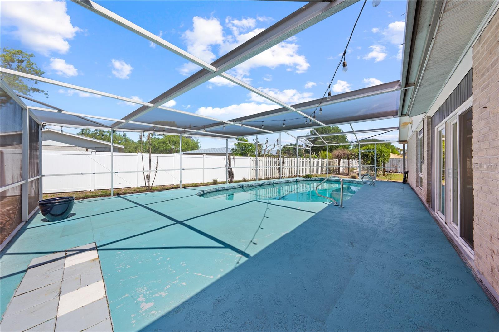 Image 31 of 54 For 683 John Hancock Lane