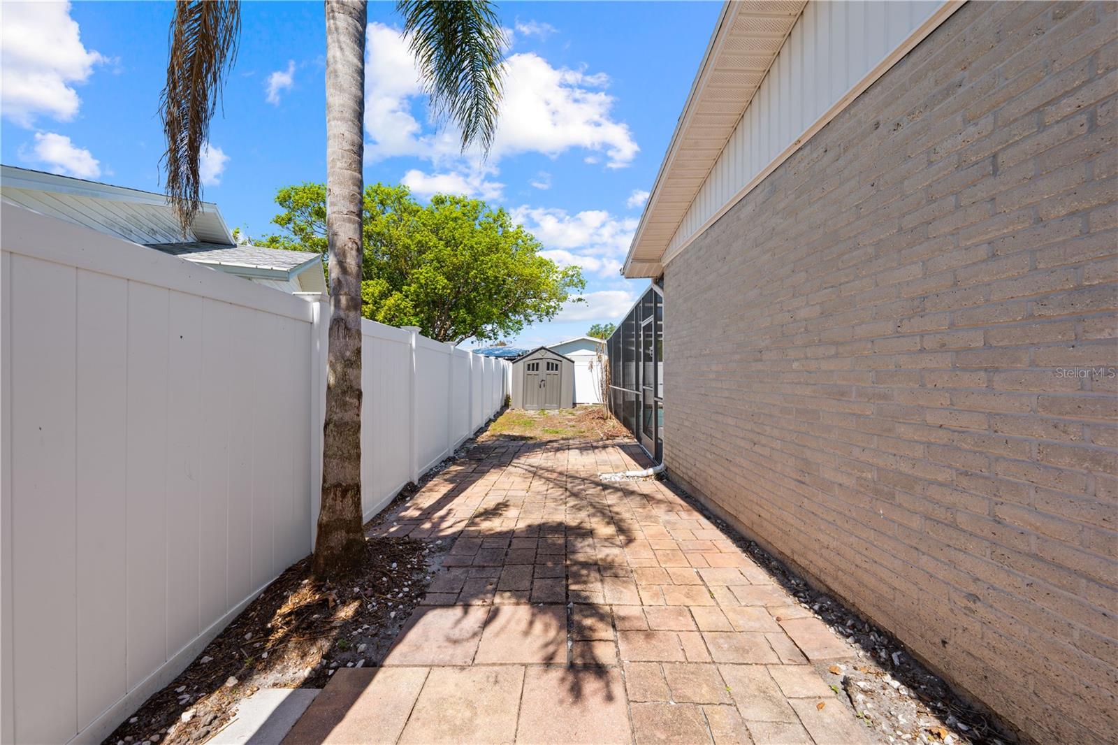 Image 36 of 54 For 683 John Hancock Lane