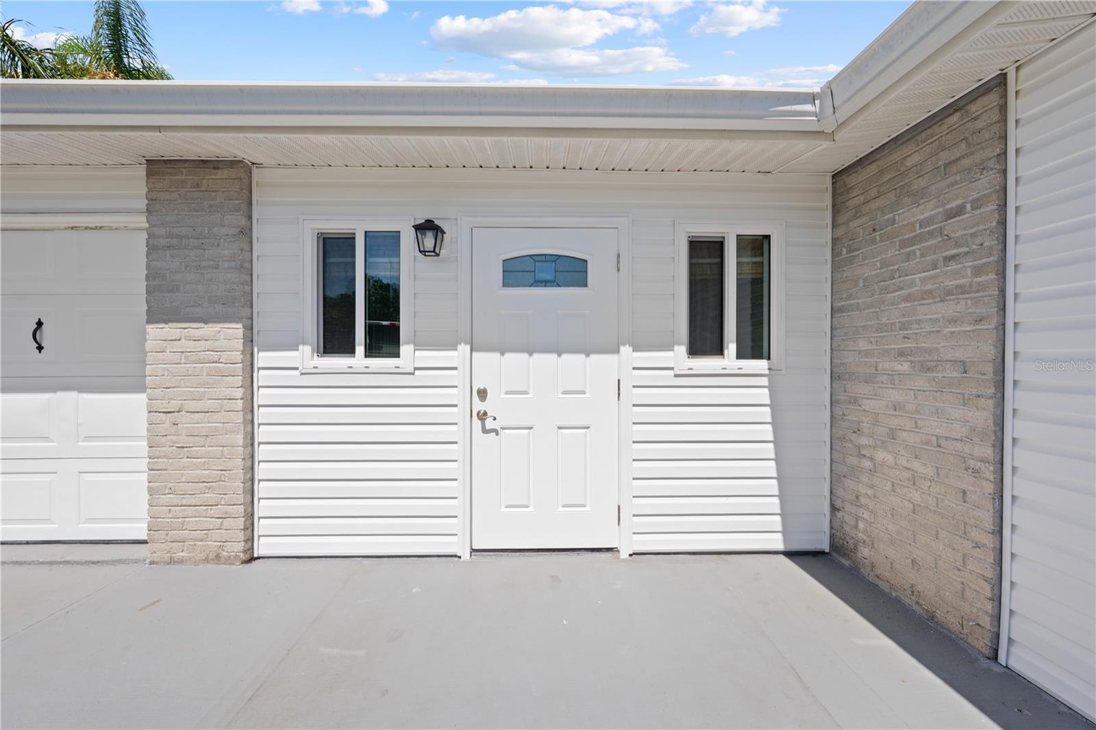 Image 5 of 54 For 683 John Hancock Lane