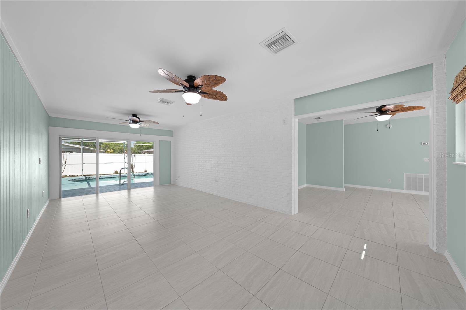 Image 6 of 54 For 683 John Hancock Lane