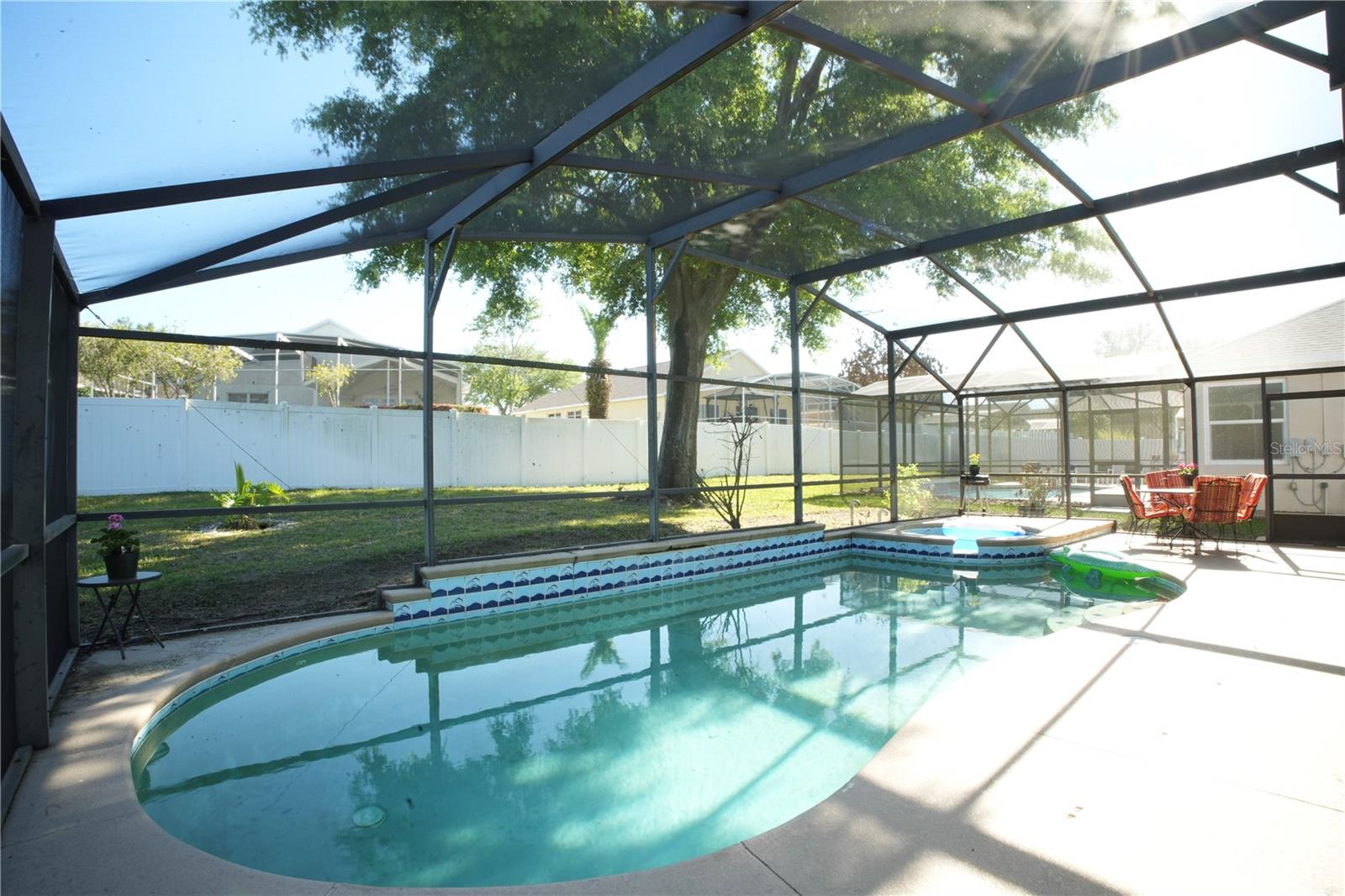 Image 22 of 22 For 15509 Markham Drive