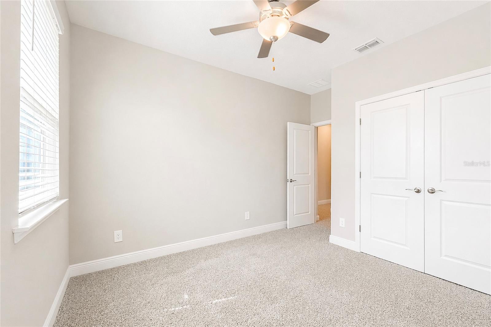 Image 18 of 33 For 4878 Coral Bean Alley