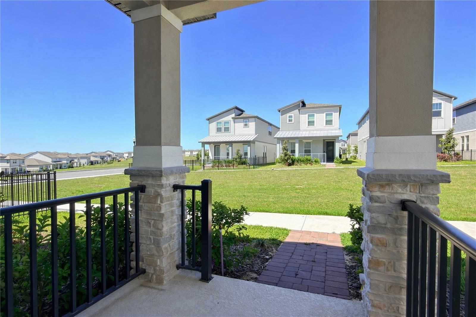 Image 2 of 33 For 4878 Coral Bean Alley