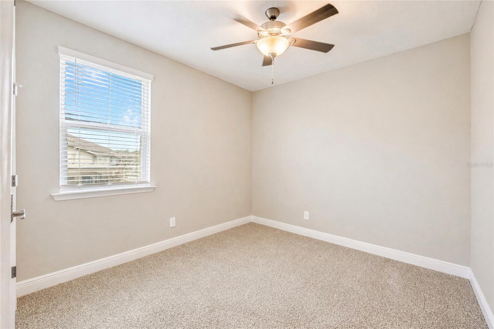 Image 24 of 33 For 4878 Coral Bean Alley