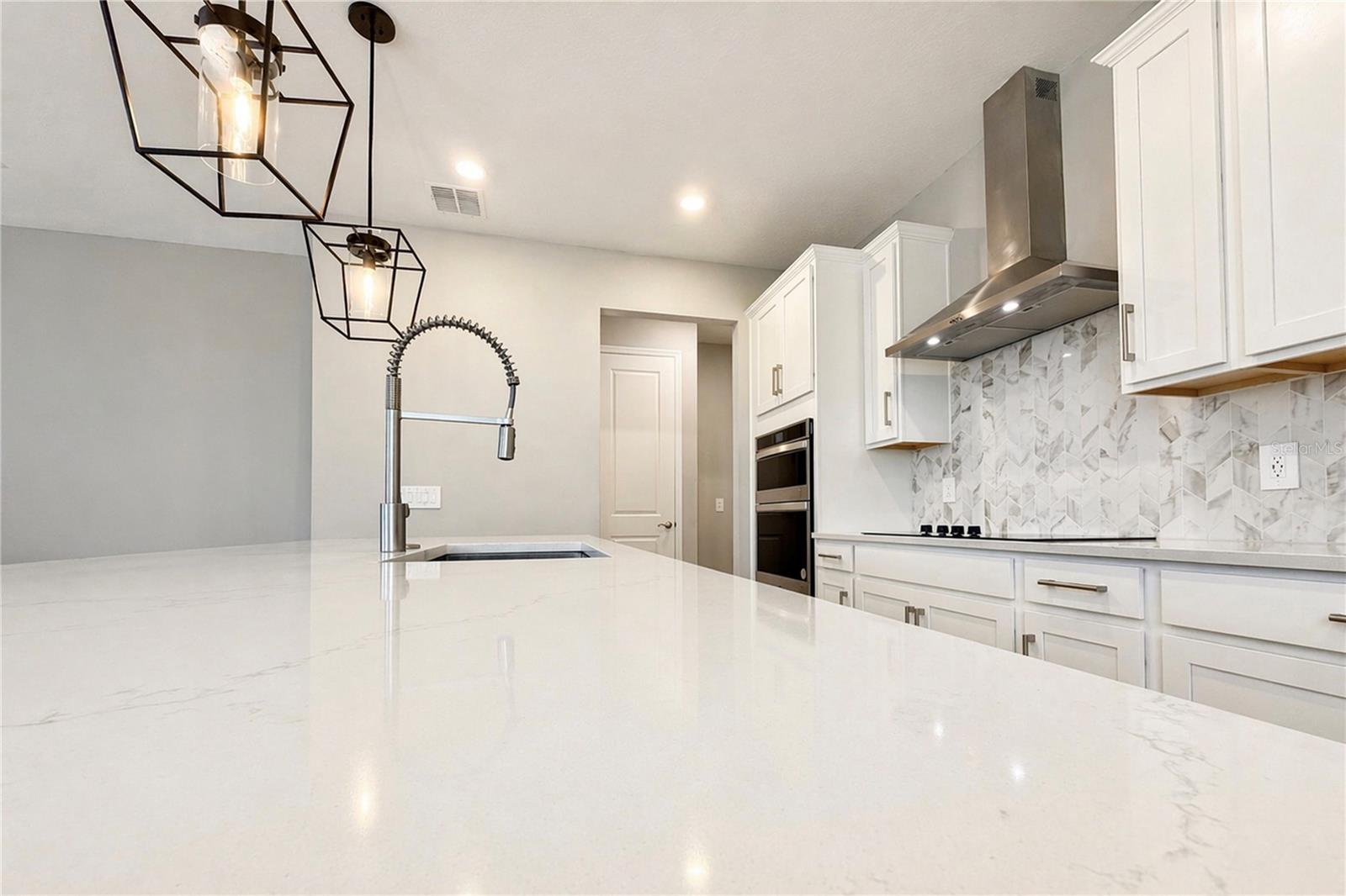 Image 8 of 33 For 4878 Coral Bean Alley