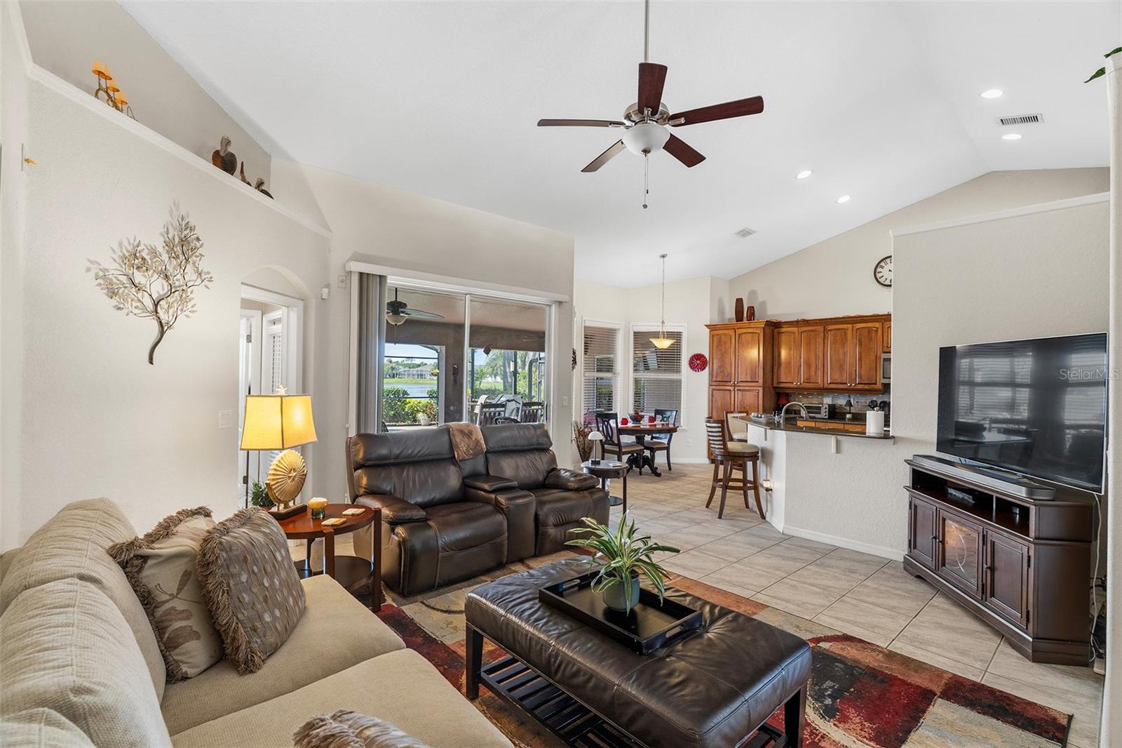 Image 14 of 64 For 3011 Diamond Lane