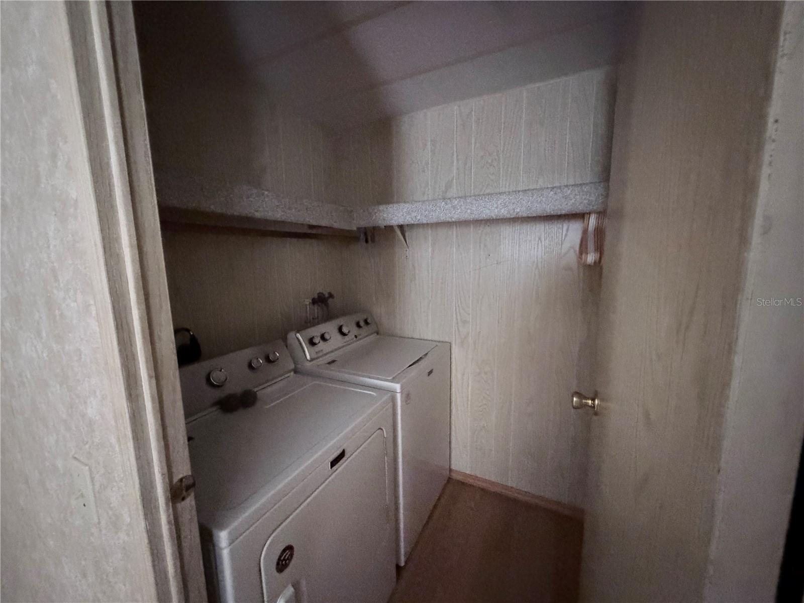 Image 14 of 17 For 1610 Reynolds Road 11