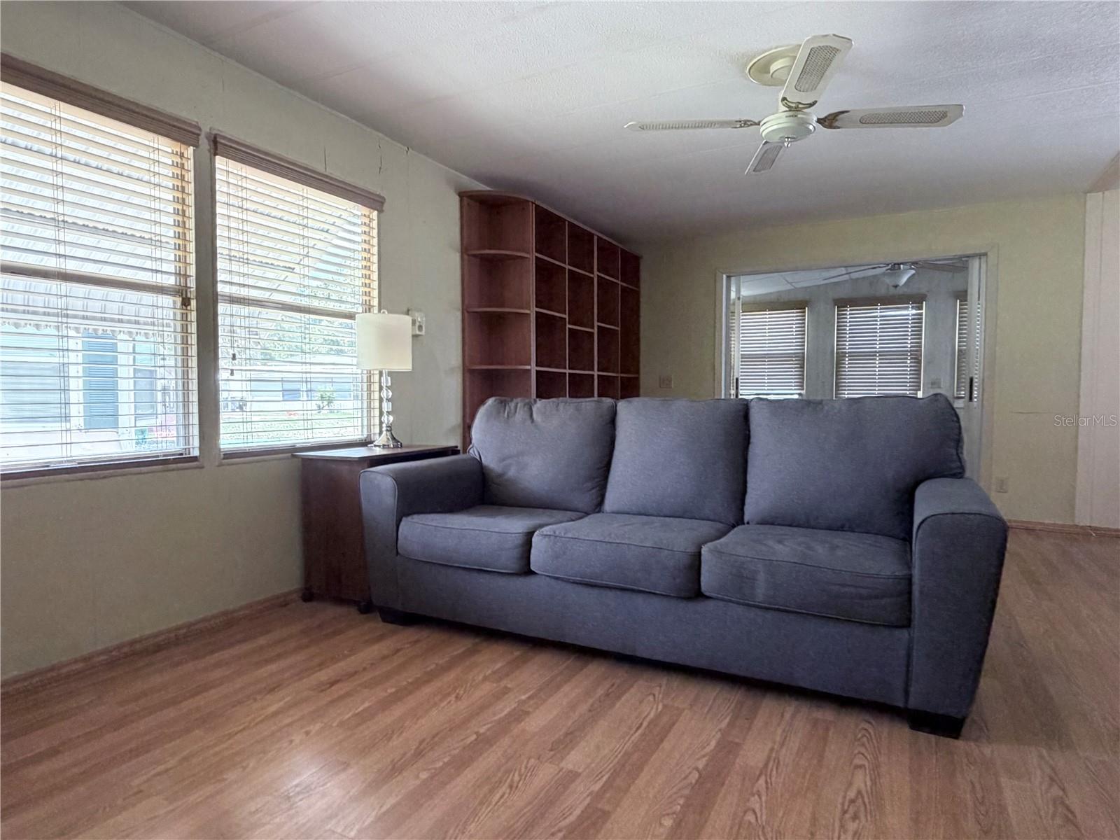 Image 7 of 17 For 1610 Reynolds Road 11