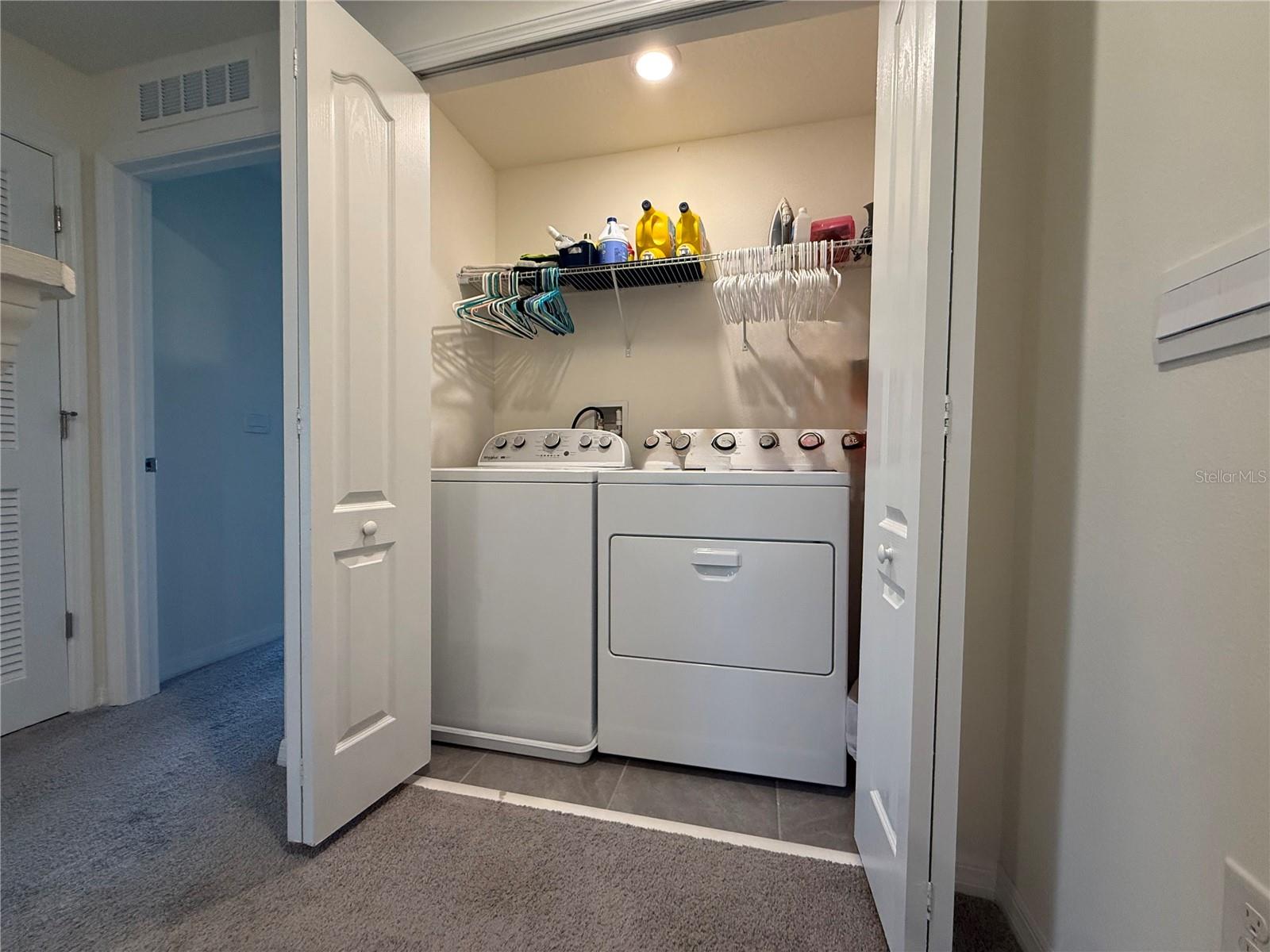 Image 17 of 59 For 1631 Bitteroot Street