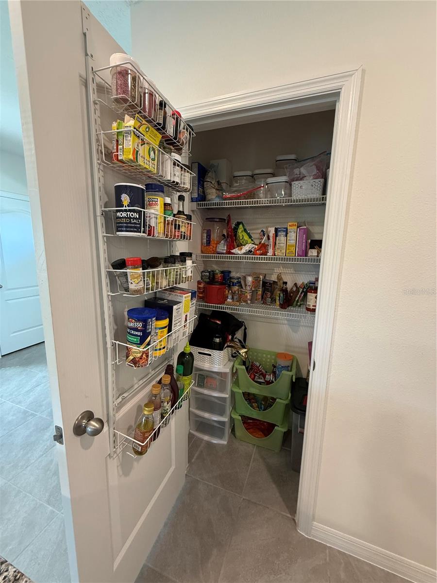 Image 7 of 59 For 1631 Bitteroot Street