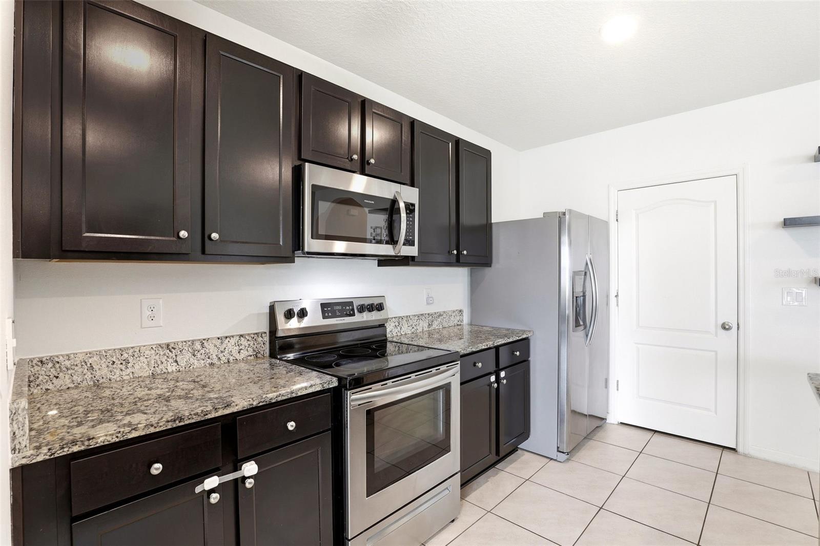 Image 14 of 32 For 5636 Westerly Breeze Place
