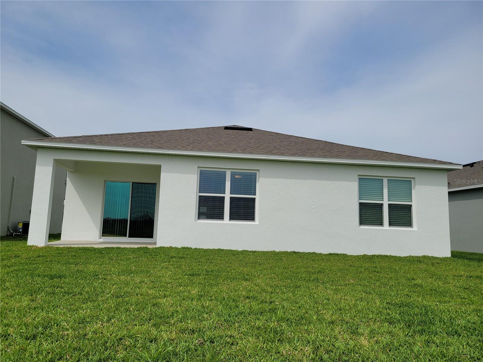 Image 19 of 21 For 399 Tanis Avenue