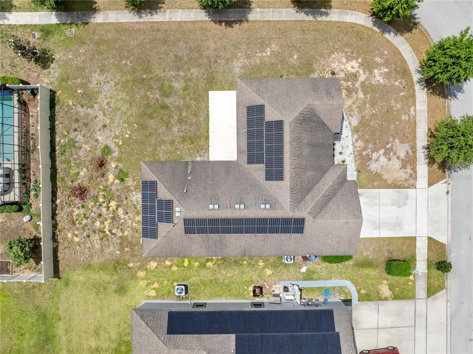 Image 4 of 7 For 318 Gladesdale Street