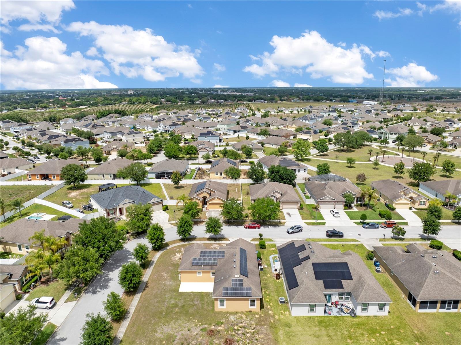 Image 6 of 7 For 318 Gladesdale Street