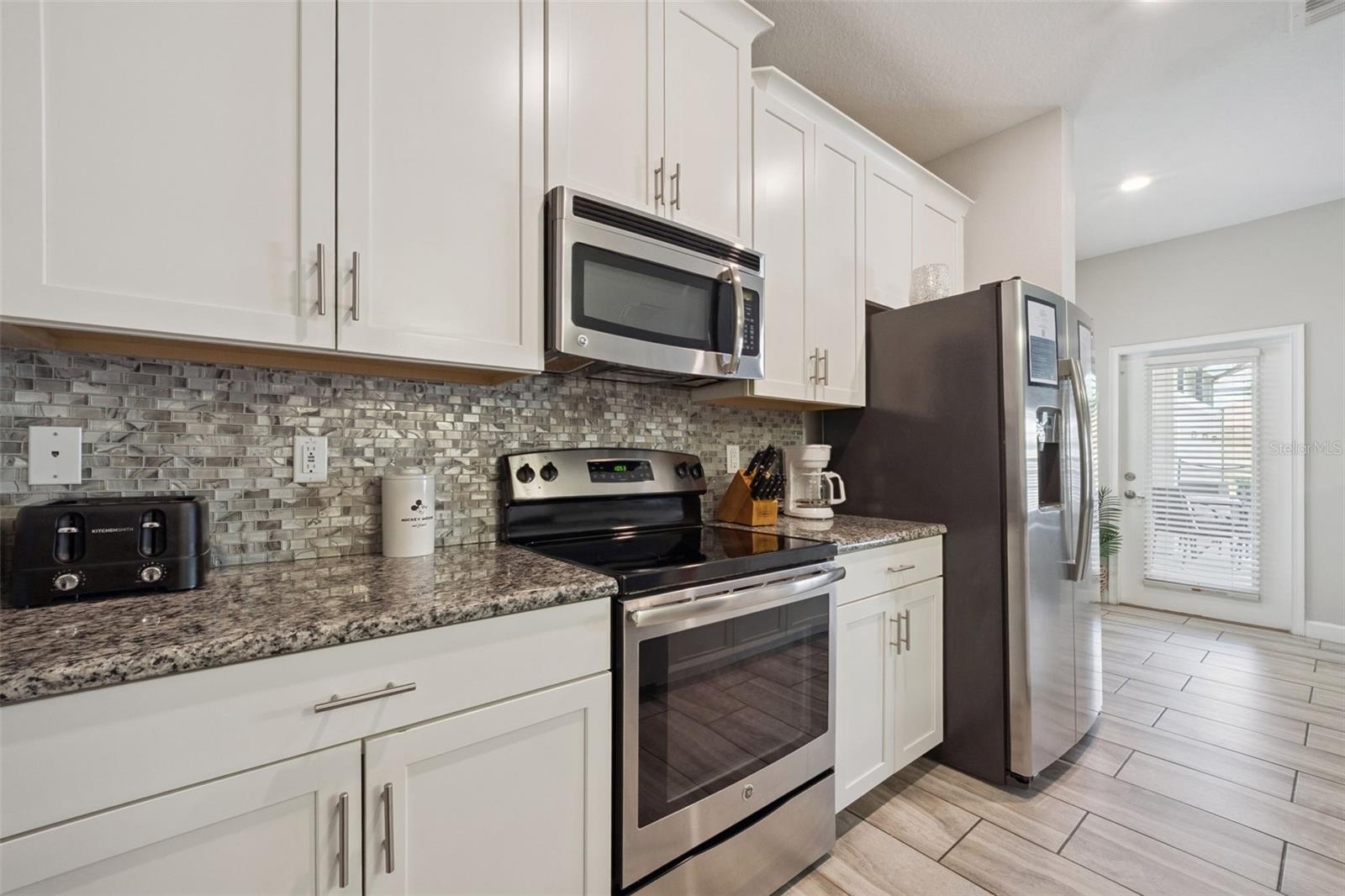 Image 10 of 59 For 1610 Moon Valley Drive