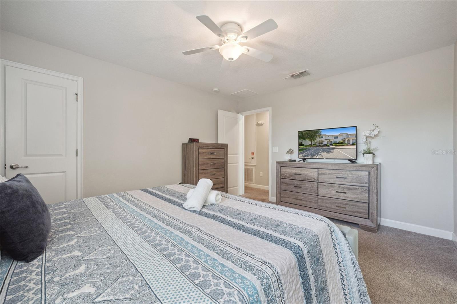 Image 15 of 59 For 1610 Moon Valley Drive