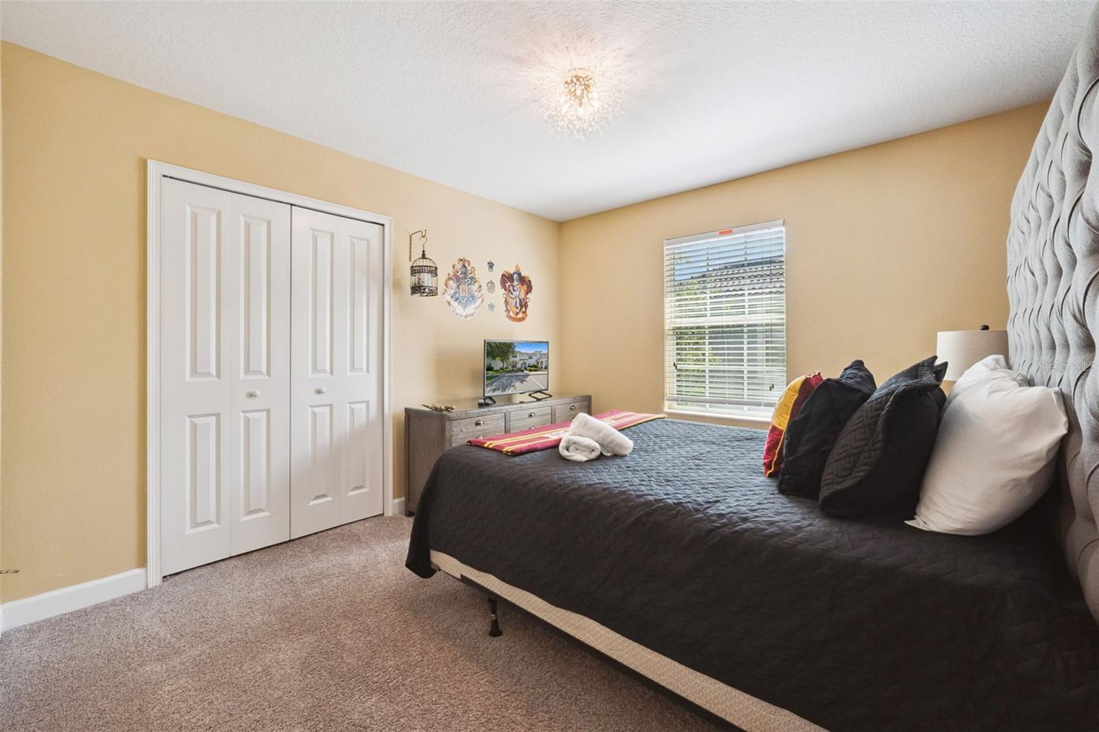 Image 18 of 59 For 1610 Moon Valley Drive