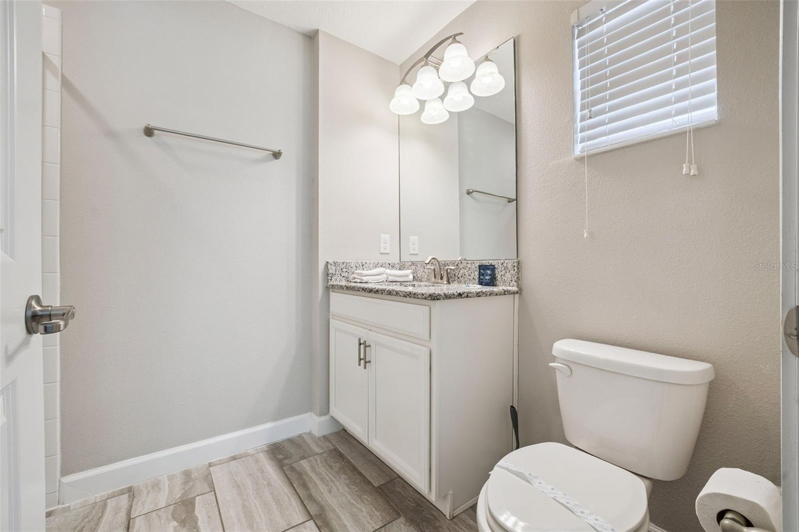 Image 23 of 59 For 1610 Moon Valley Drive