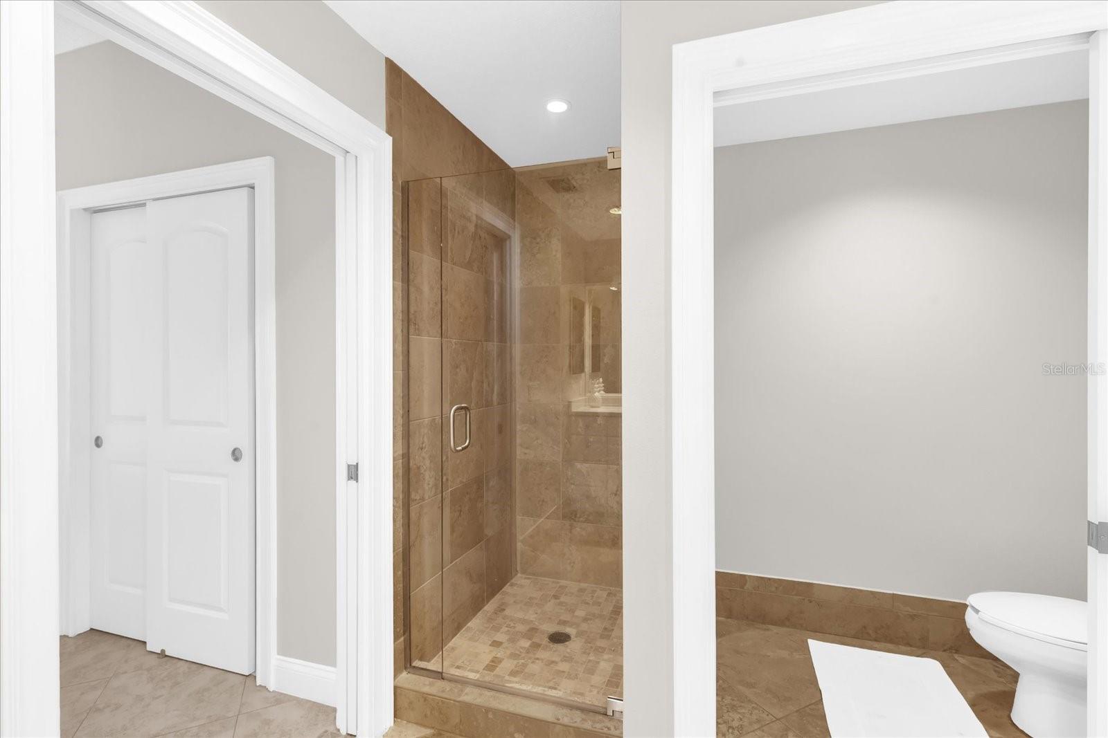 Image 18 of 33 For 606 Riviera Dunes Way  207