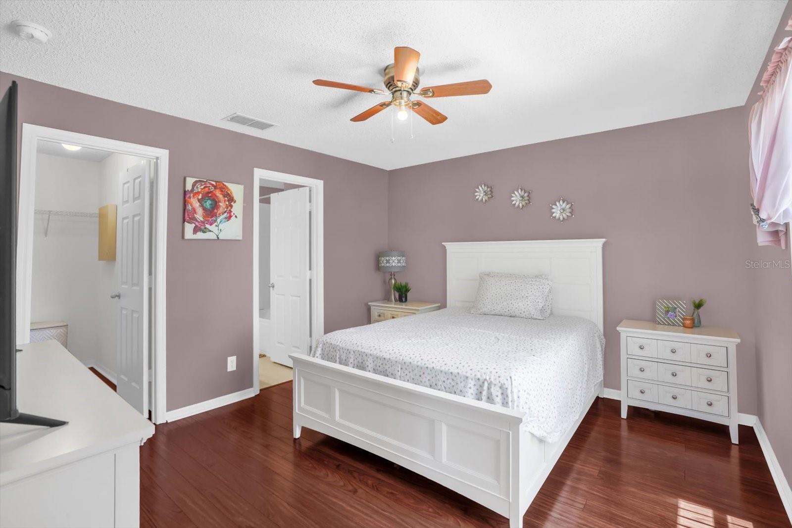 Image 17 of 29 For 1804 Baguette Court