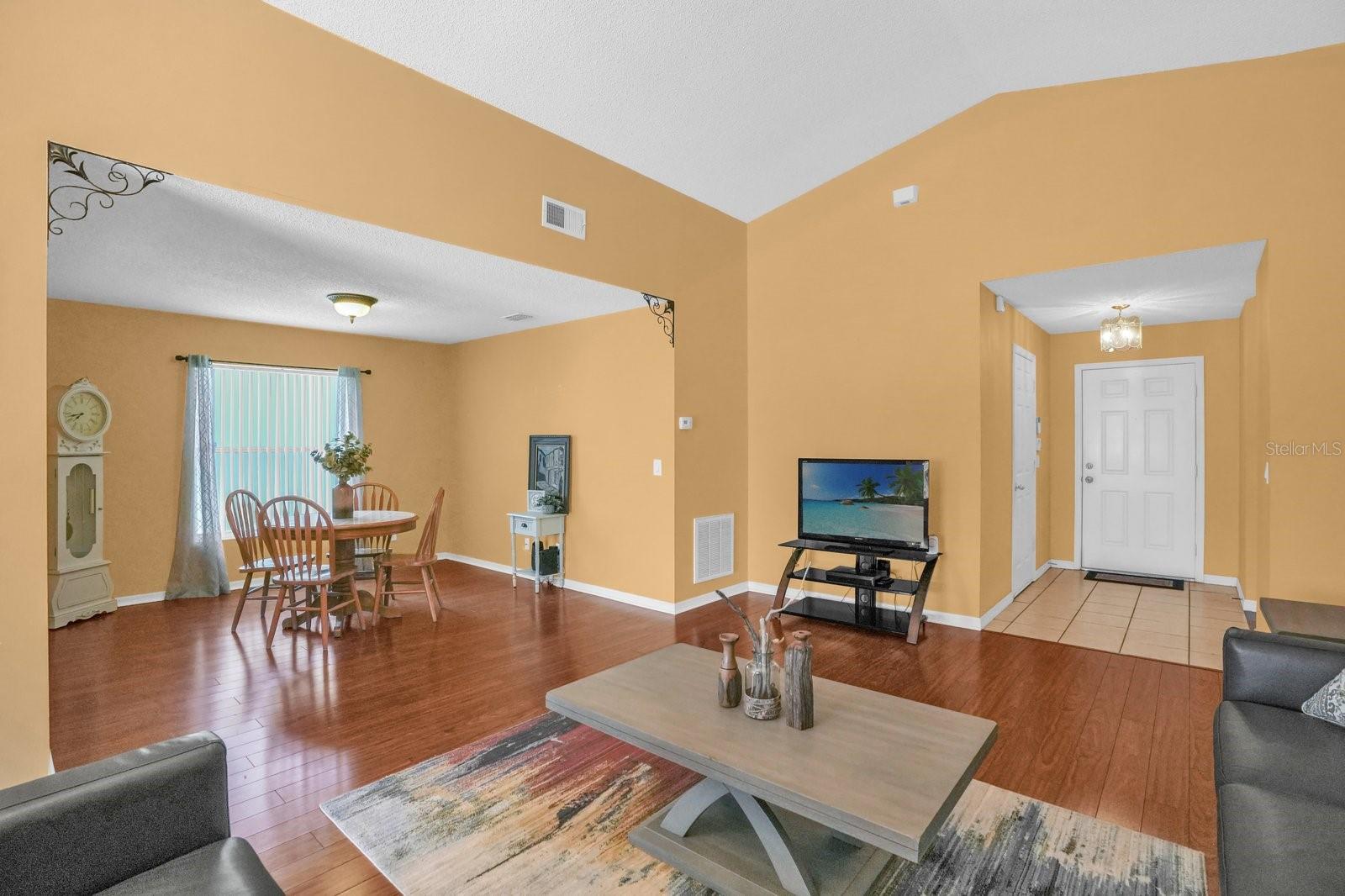 Image 6 of 29 For 1804 Baguette Court