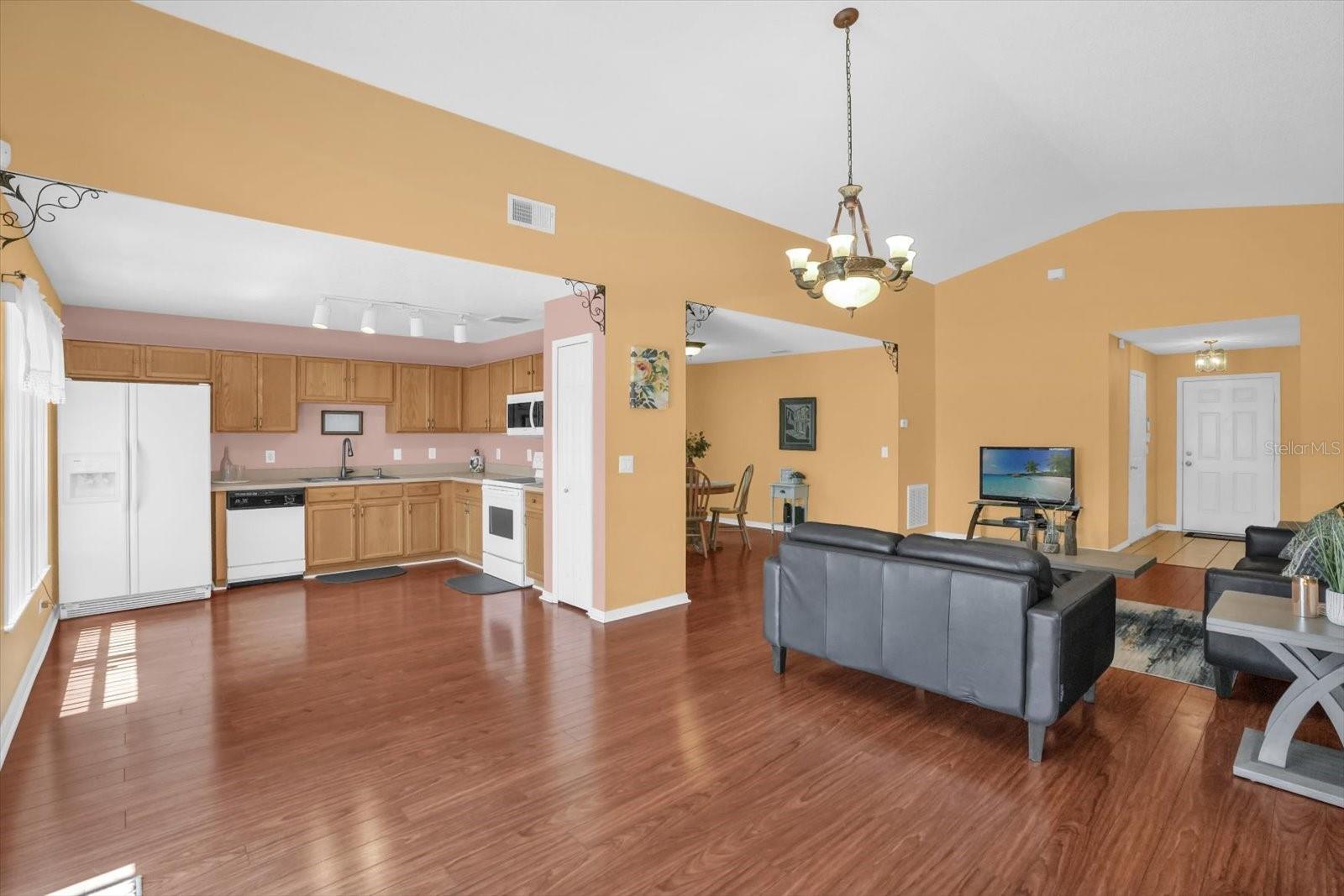 Image 9 of 29 For 1804 Baguette Court