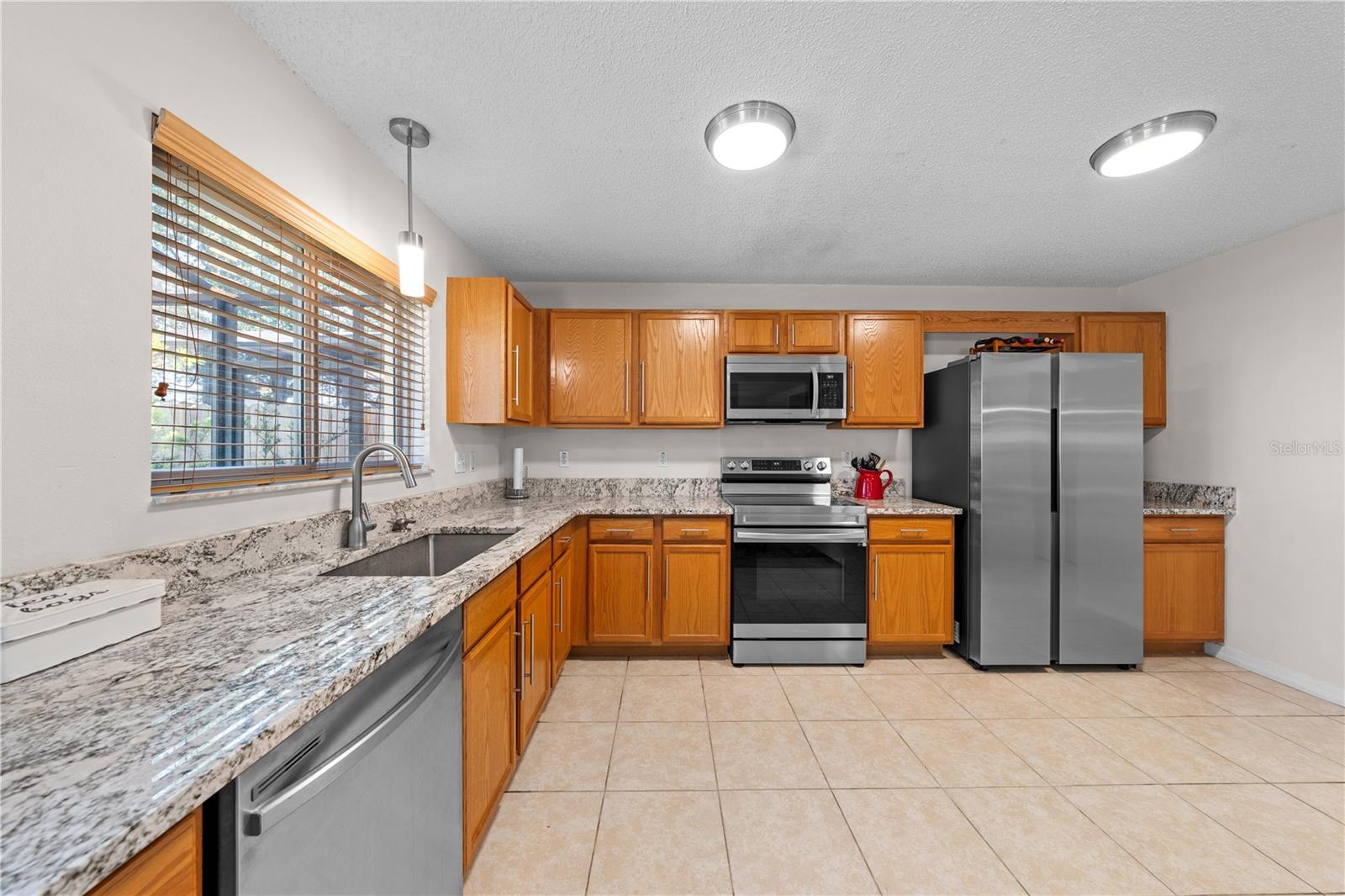 Image 21 of 69 For 16641 Sunrise Vista Drive