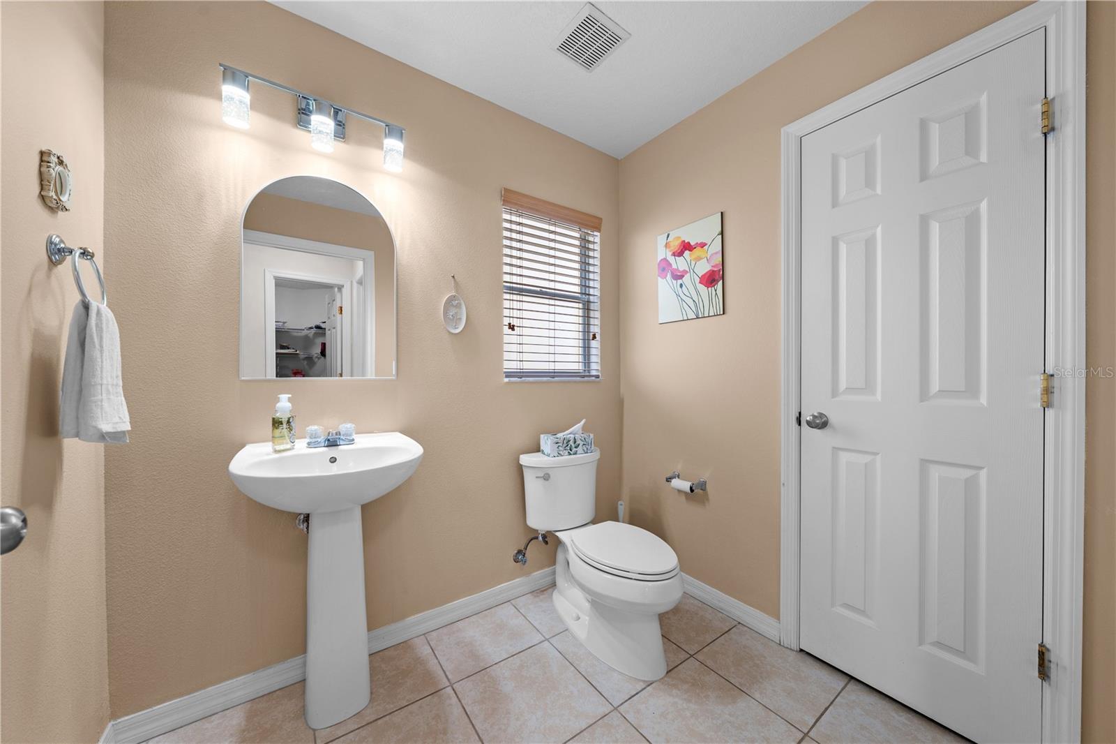 Image 25 of 69 For 16641 Sunrise Vista Drive