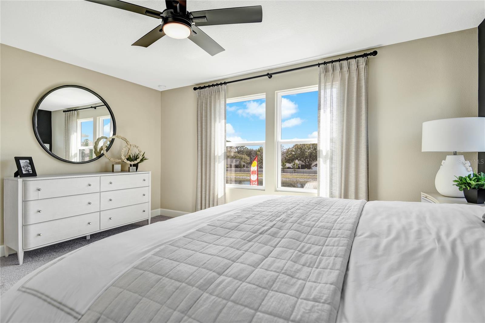 Image 14 of 24 For 6085 River Farm Avenue