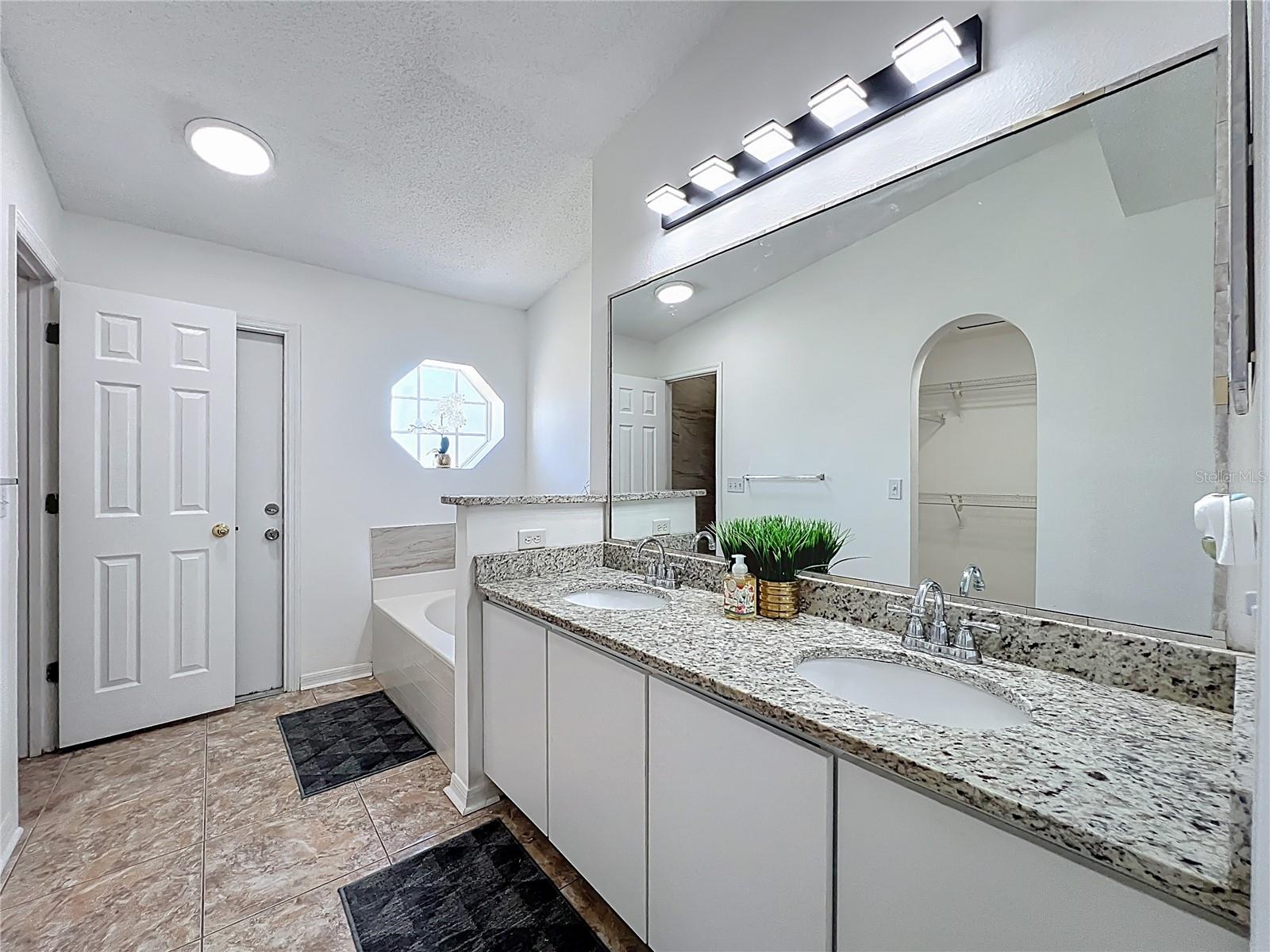 Image 47 of 77 For 3155 Atwater Drive