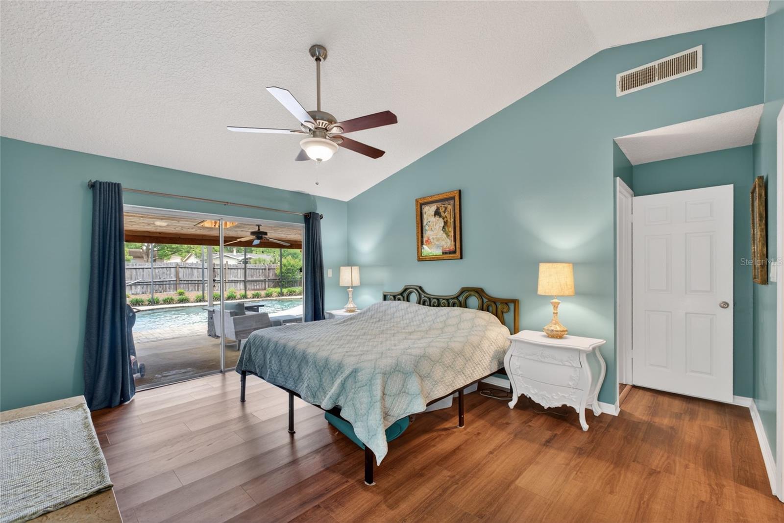 Image 21 of 40 For 111 Essex Drive