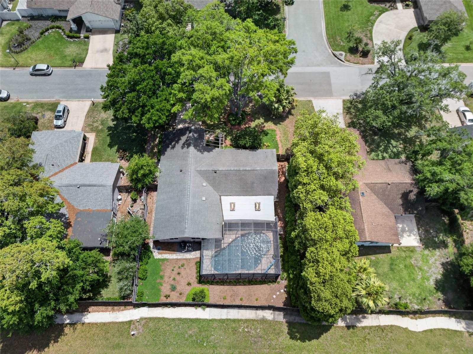 Image 3 of 40 For 111 Essex Drive