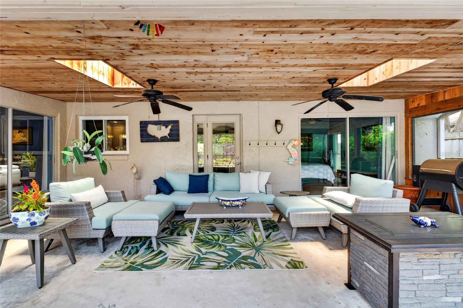 Image 34 of 40 For 111 Essex Drive